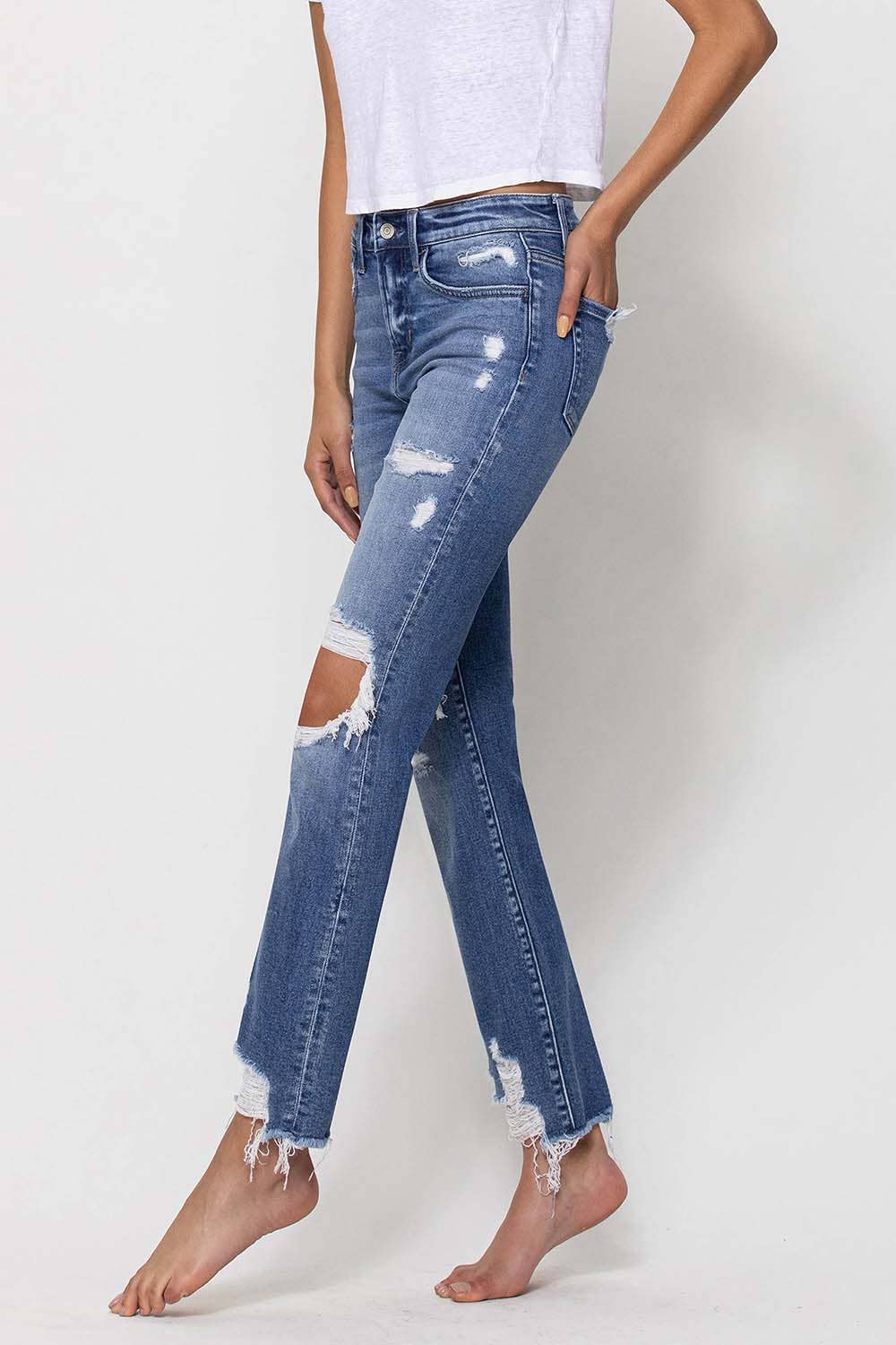 MID RISE DESTROYED ANKLE STRAIGHT JEANS F4395