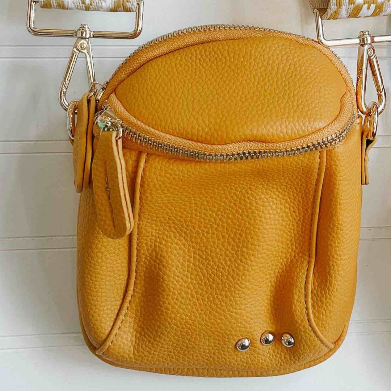 Ellie Crossbody Bag